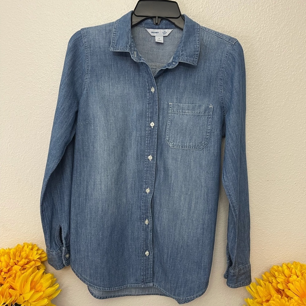 Old Navy The Classic Shirt Size Medium